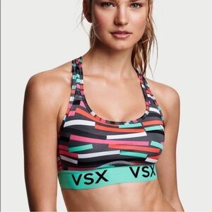 Victorias Secret Sport Geometric Racer Back Sports Bra Size L